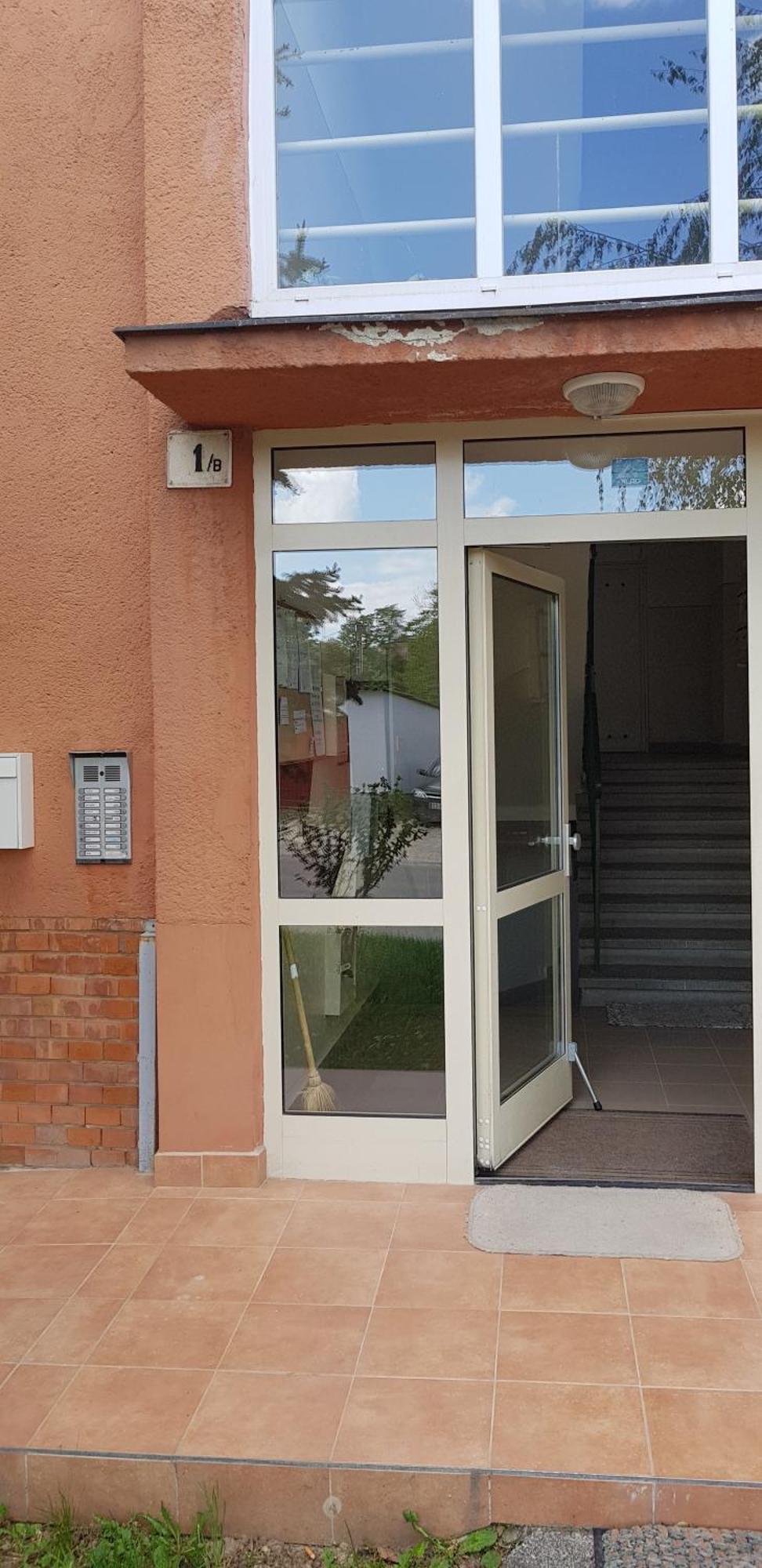 Veszprem Kucko Apartment Ngoại thất bức ảnh