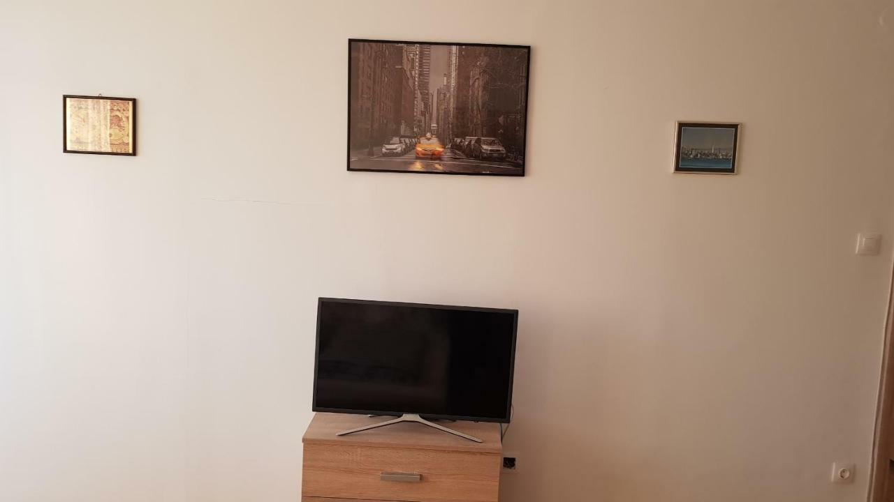 Veszprem Kucko Apartment Ngoại thất bức ảnh