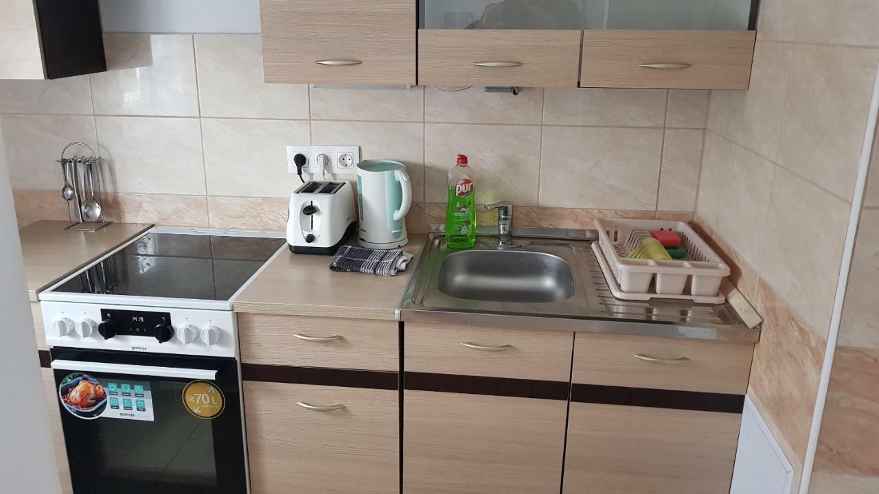 Veszprem Kucko Apartment Ngoại thất bức ảnh
